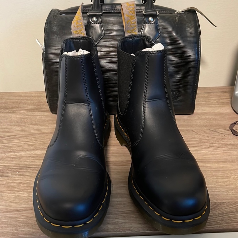 Doc Martens vegan 2976 black. Size 8 mens/ 9 womens. Worn once